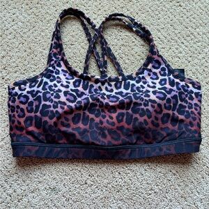 SAVVI Cheeta print bra